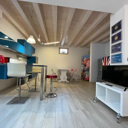 Interno 2 Centro Apartamento